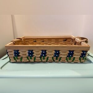 Cute HEB Handcrafted Woven Basket with Bluebonnets- NWOT